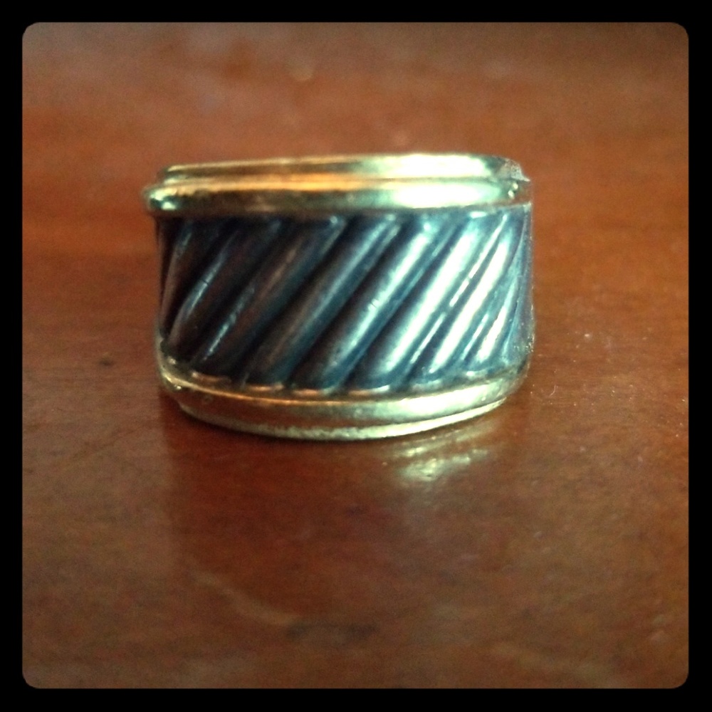 Authentic David Yurman Ring Sz 8